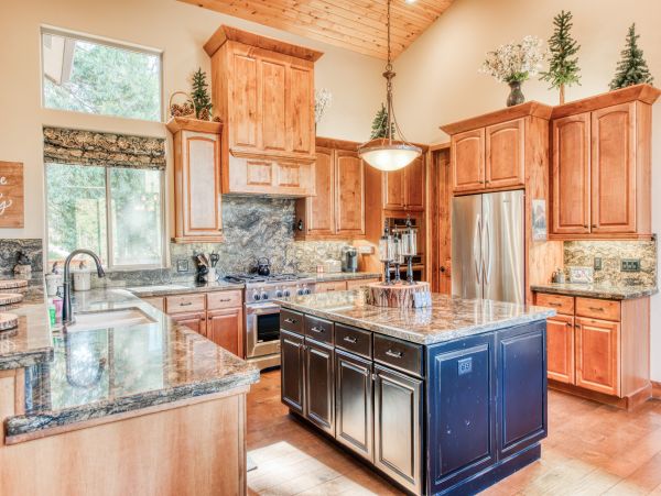 Yosemite Area Home 984628
