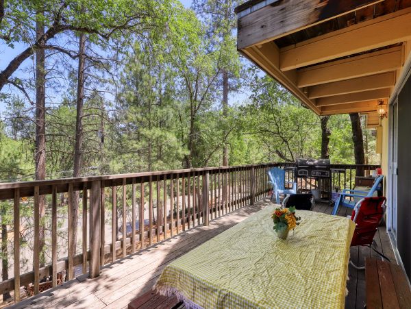 Yosemite Area Home 984629