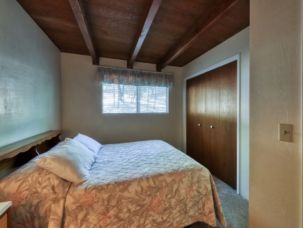 Yosemite Area Home 984629