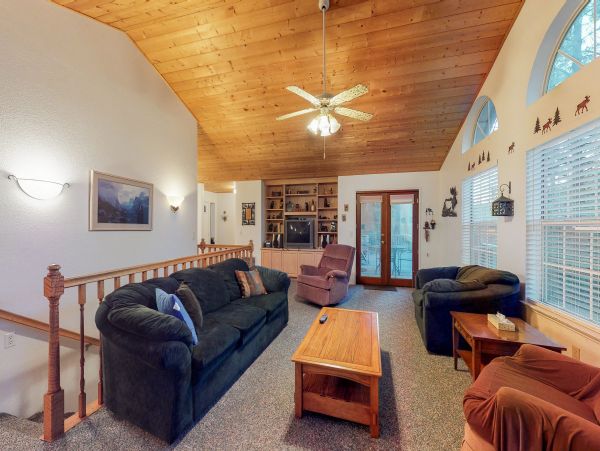 Yosemite Area Home 984630
