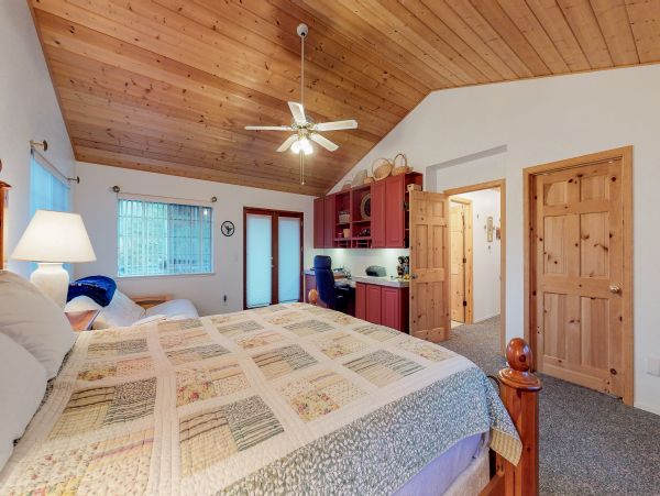 Yosemite Area Home 984630