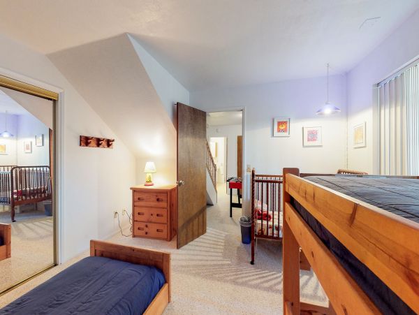 Yosemite Area Home 984630