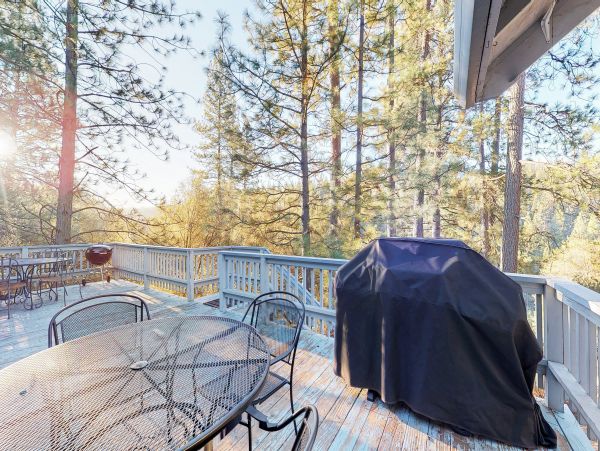 Yosemite Area Home 984630