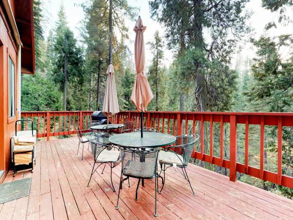 Yosemite Area Home 984631