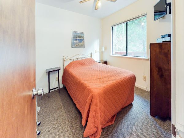 Yosemite Area Home 984631