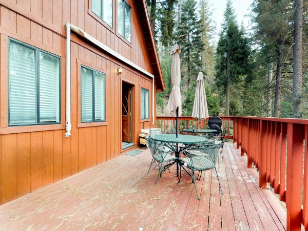Yosemite Area Home 984631