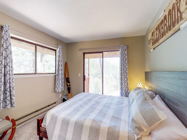 Yosemite Area Home 984632
