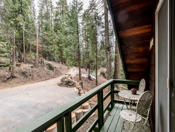 Yosemite Area Home 984633
