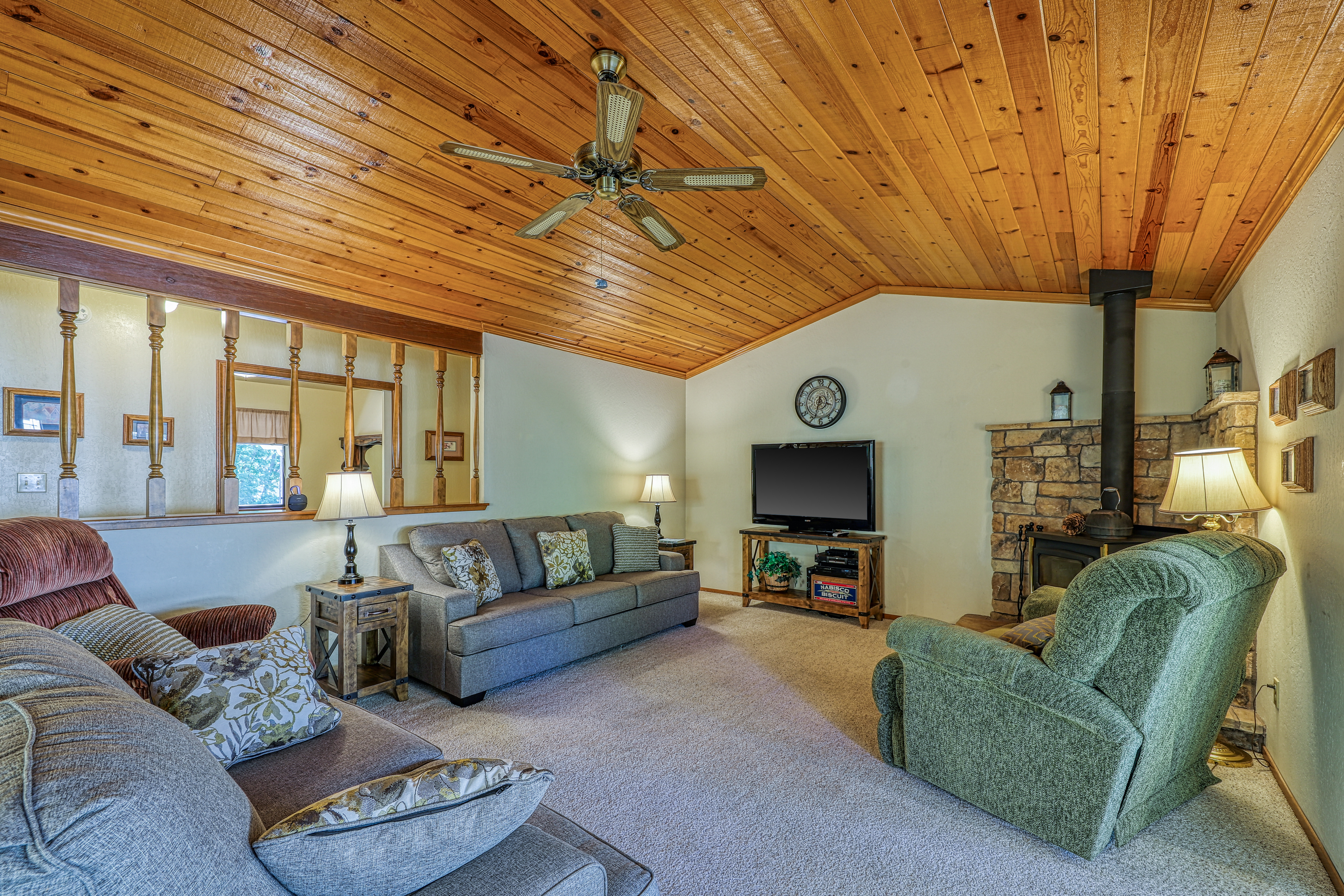Yosemite Area Home 984634