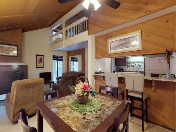 Yosemite Area Home 984635