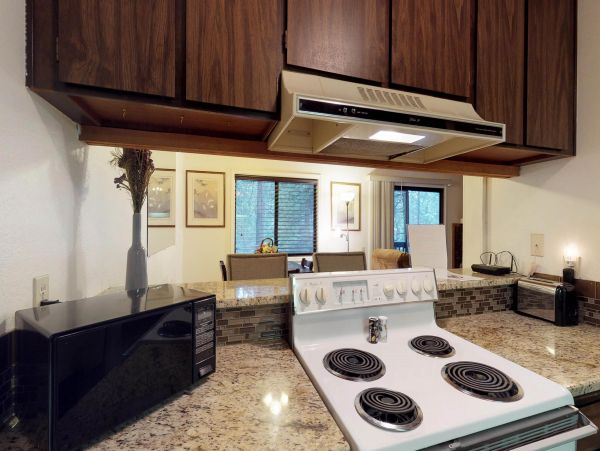 Yosemite Area Home 984635