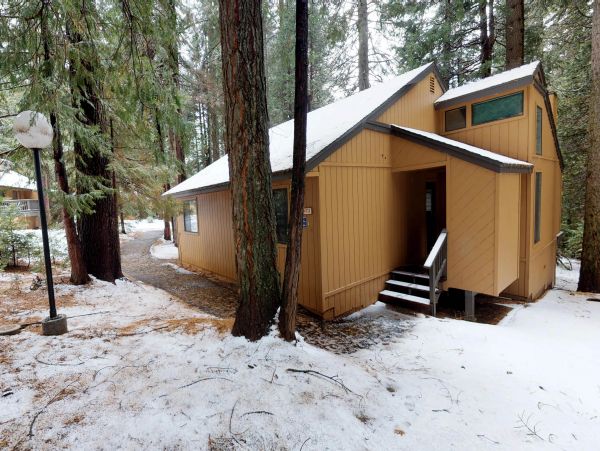 Yosemite Area Home 984635