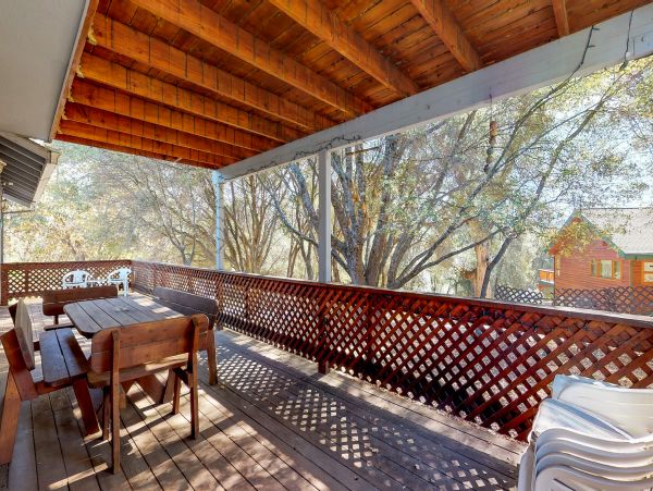 Yosemite Area Home 984636