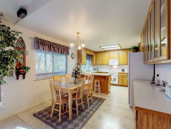 Yosemite Area Home 984636