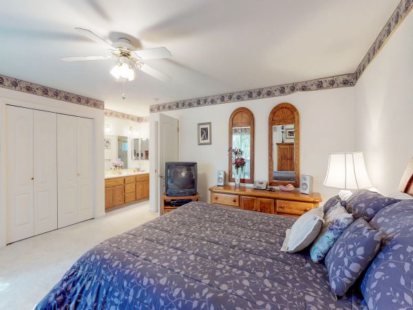 Yosemite Area Home 984636