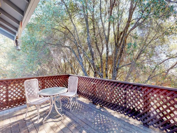 Yosemite Area Home 984636