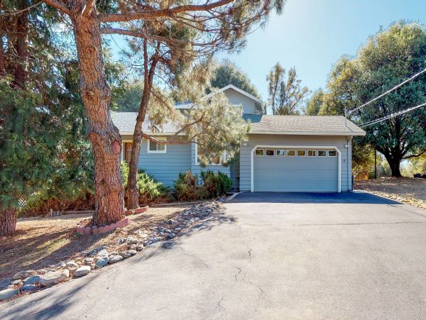 Yosemite Area Home 984636