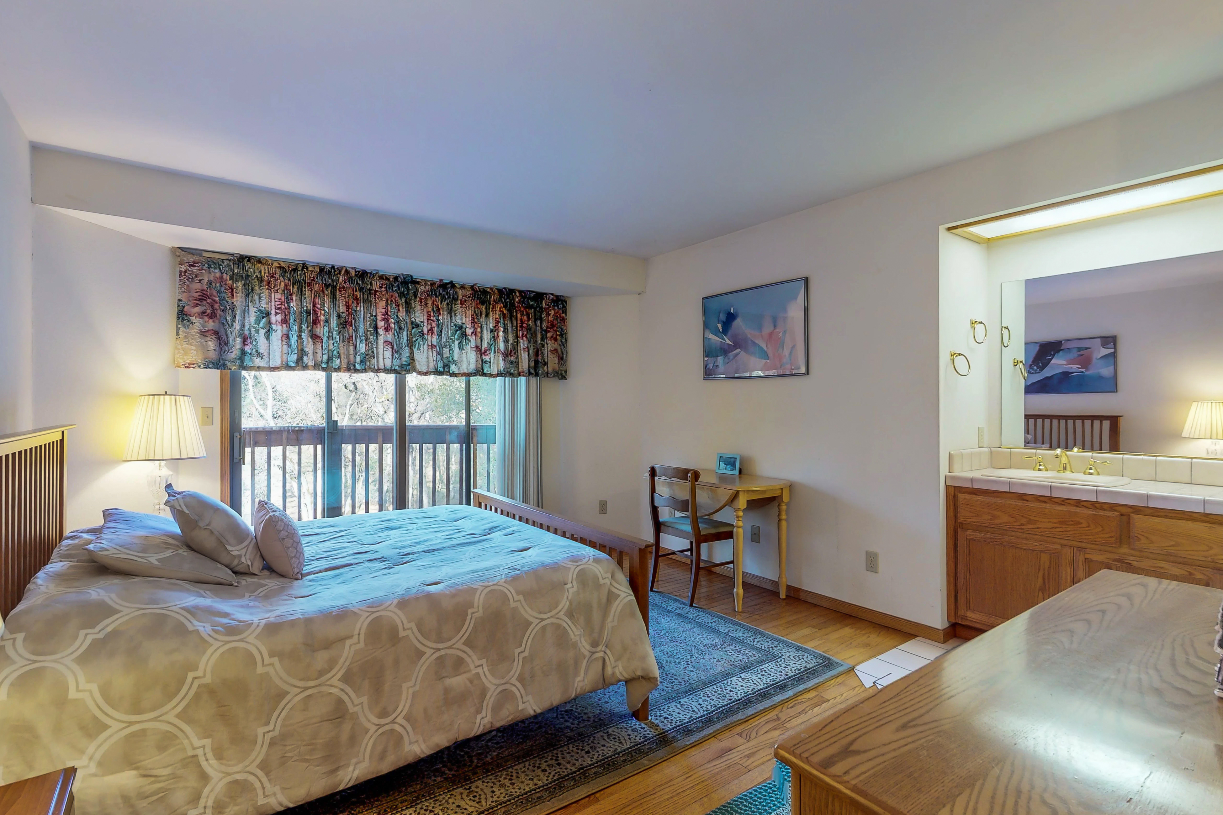 Yosemite Area Home 984637