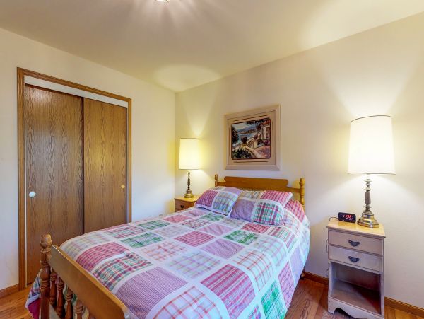 Yosemite Area Home 984637