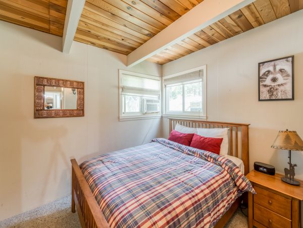 Yosemite Area Home 984638