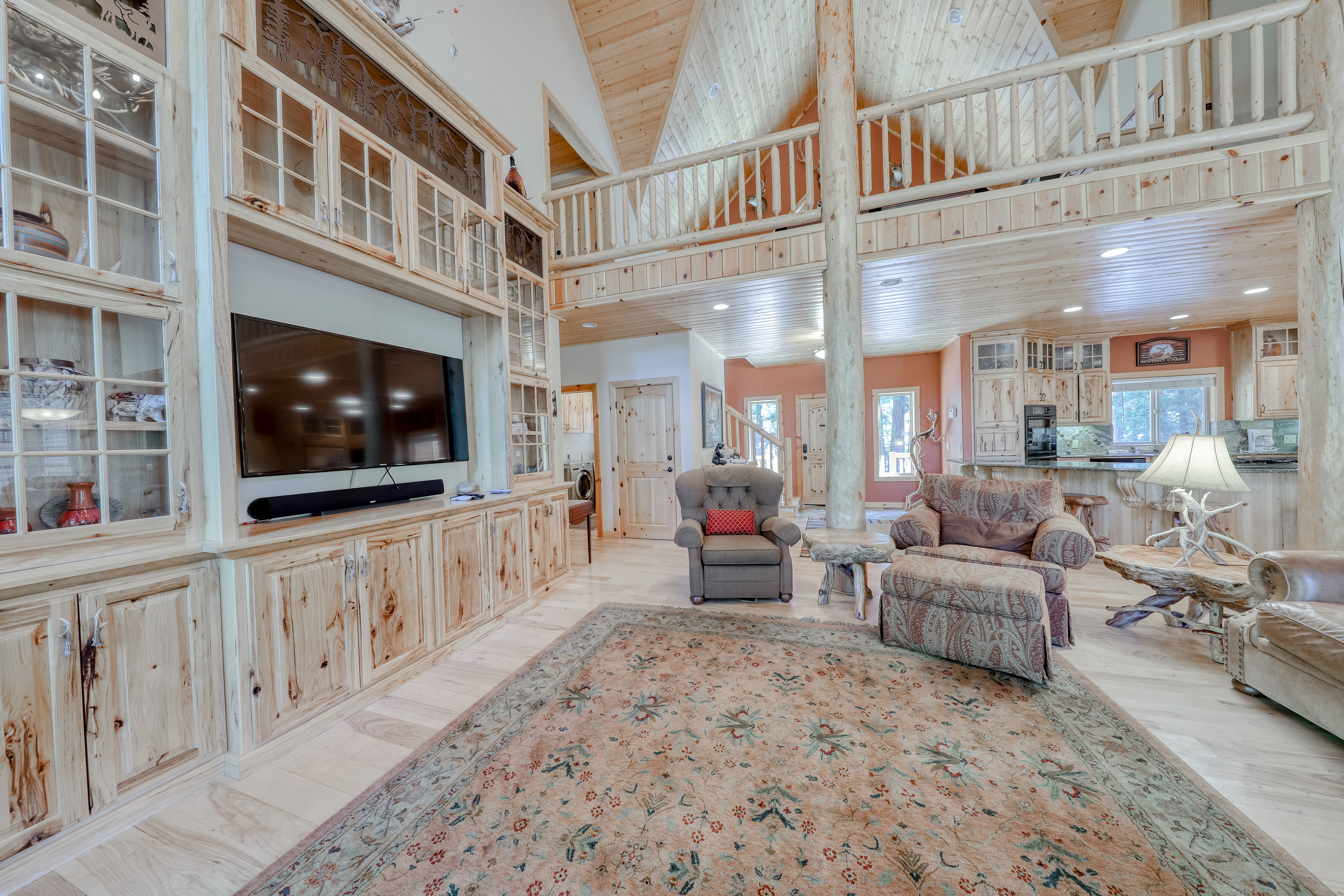 Yosemite Area Home 984639