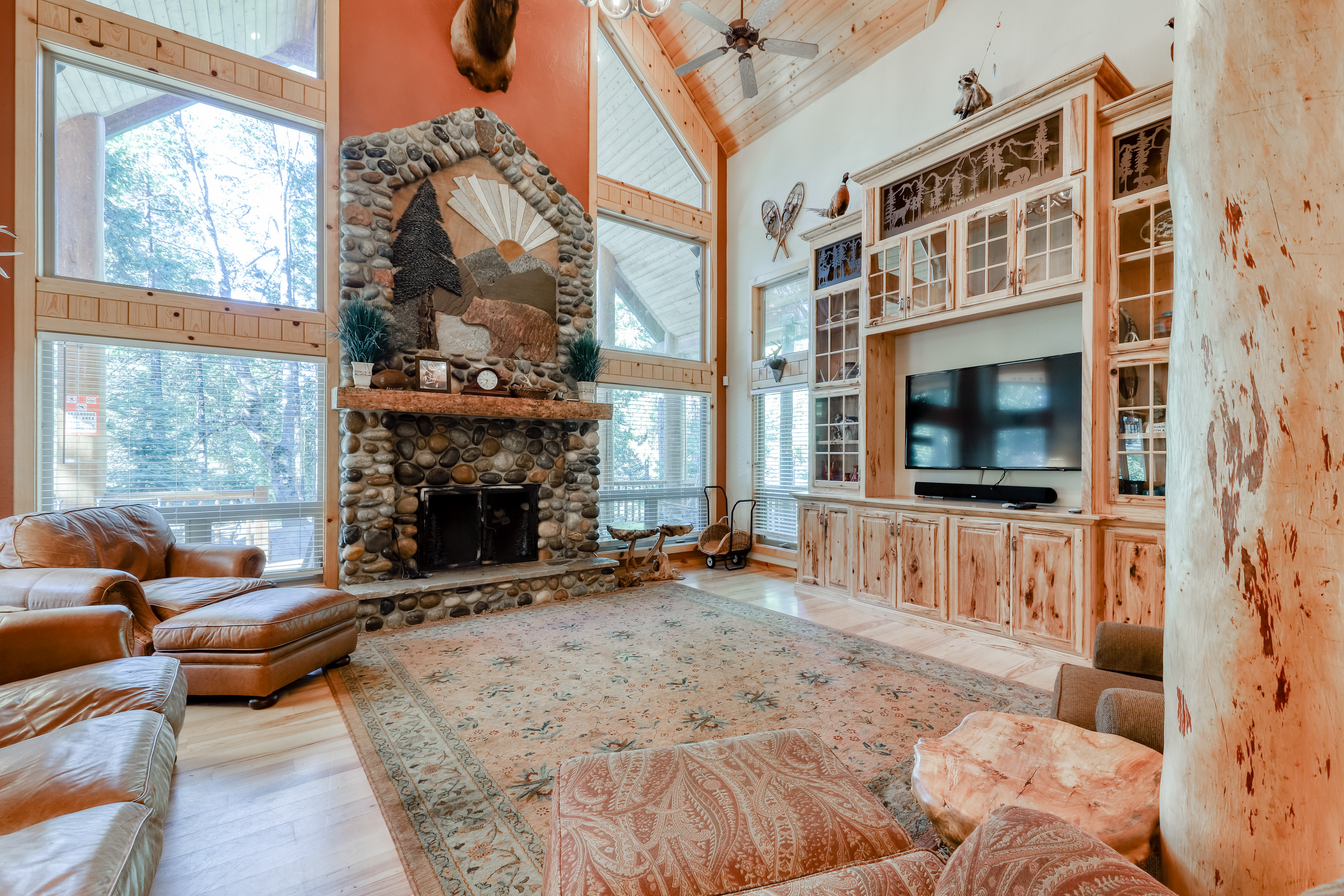 Yosemite Area Home 984639