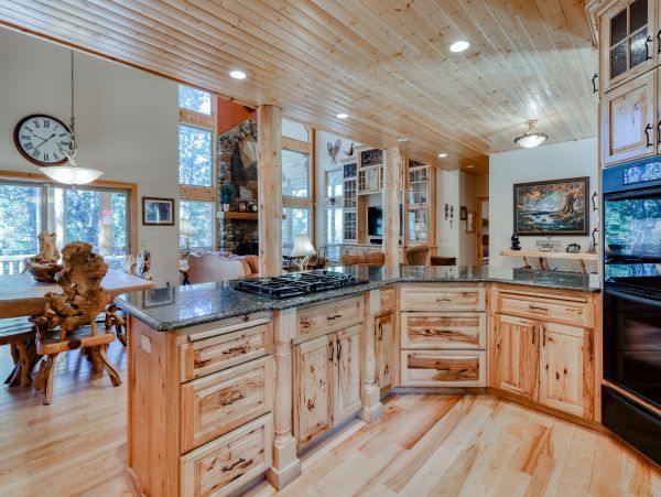 Yosemite Area Home 984639