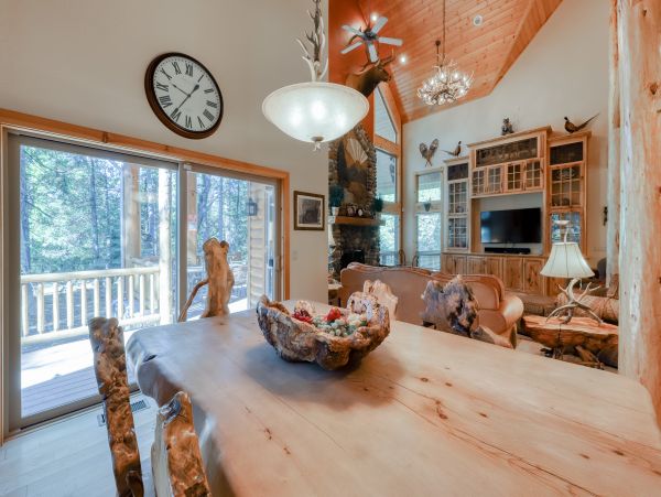 Yosemite Area Home 984639