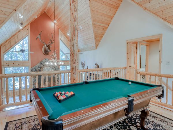 Yosemite Area Home 984639