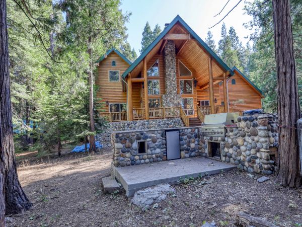 Yosemite Area Home 984639