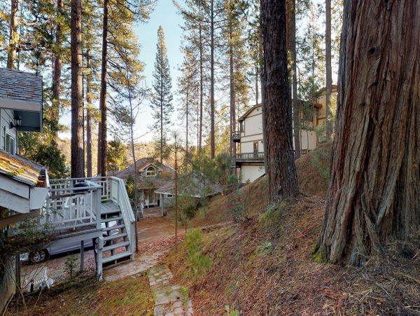 Yosemite Area Home 984640