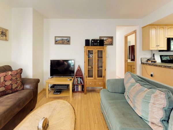 Yosemite Area Home 984641
