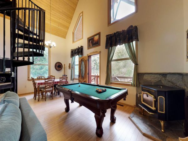 Yosemite Area Home 984641
