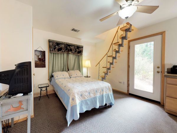 Yosemite Area Home 984641