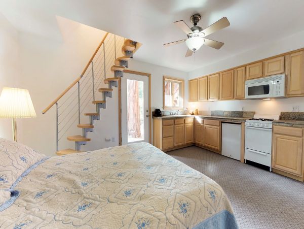 Yosemite Area Home 984641