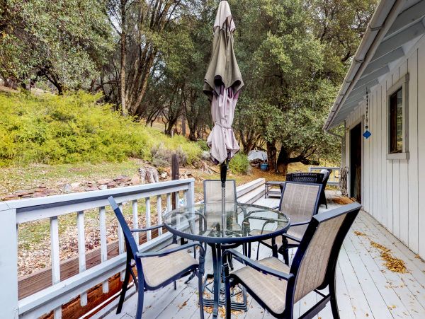 Yosemite Area Home 984642