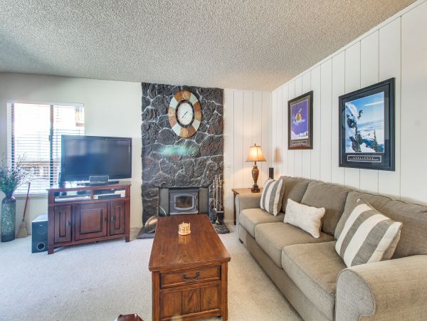Yosemite Area Home 984643