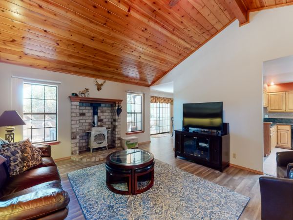 Yosemite Area Home 984644