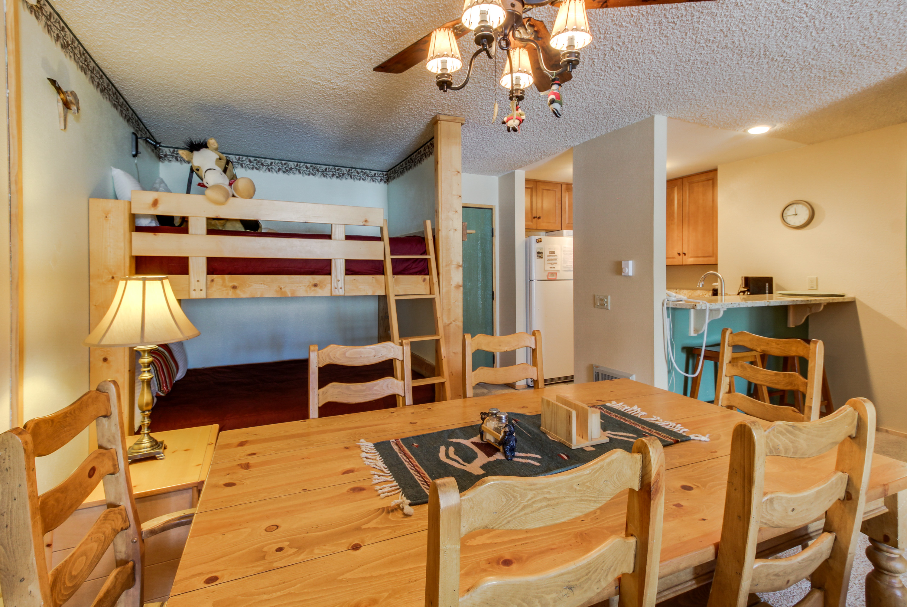 Yosemite Area Home 984645