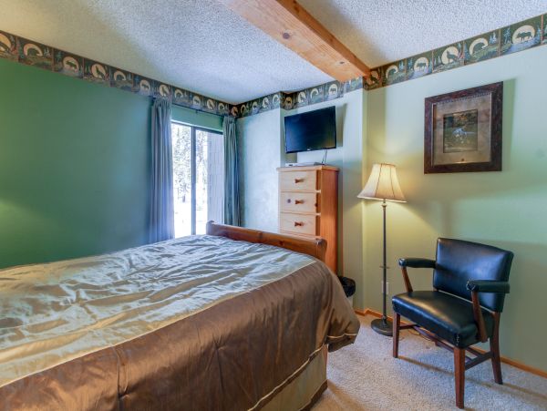 Yosemite Area Home 984645