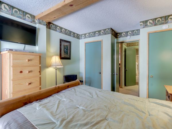 Yosemite Area Home 984645