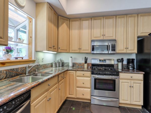 Yosemite Area Home 984646