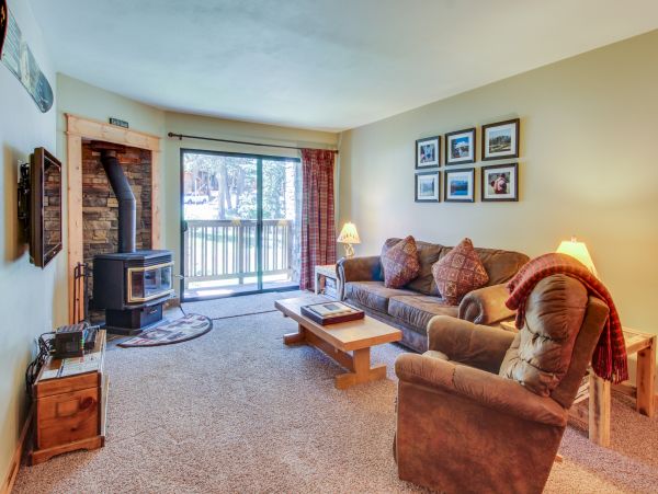 Yosemite Area Home 984647