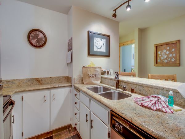 Yosemite Area Home 984647