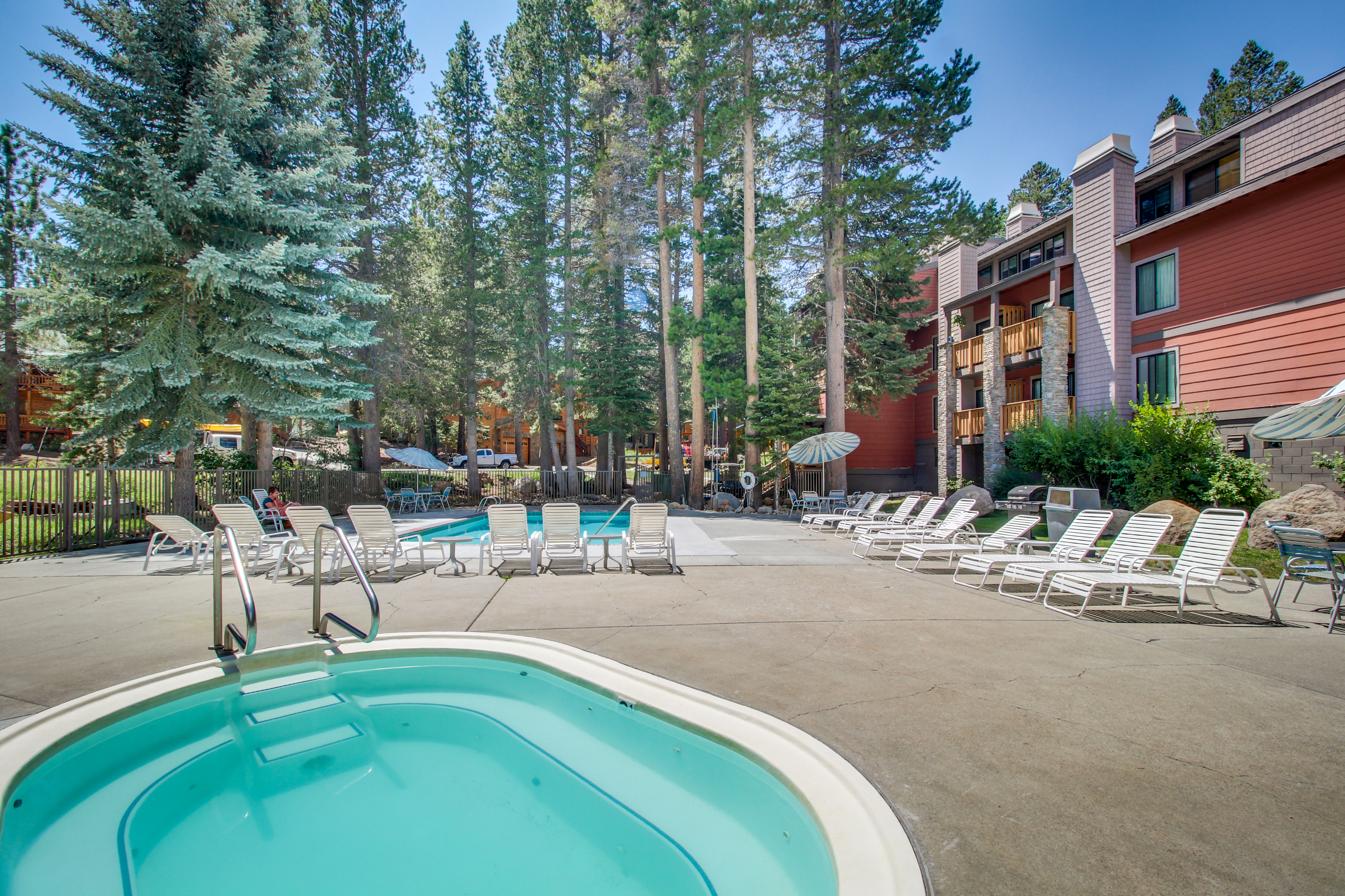 Yosemite Area Home 984647