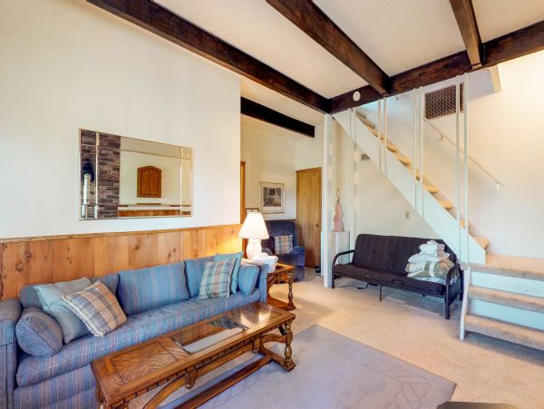 Yosemite Area Home 984648