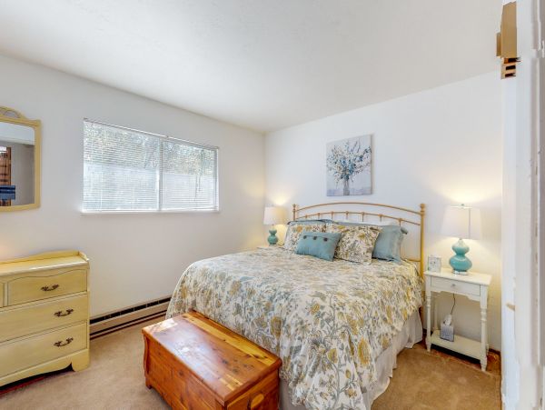 Yosemite Area Home 984649