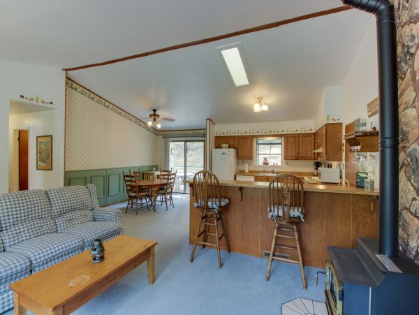 Yosemite Area Home 984650