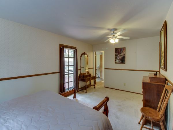 Yosemite Area Home 984650