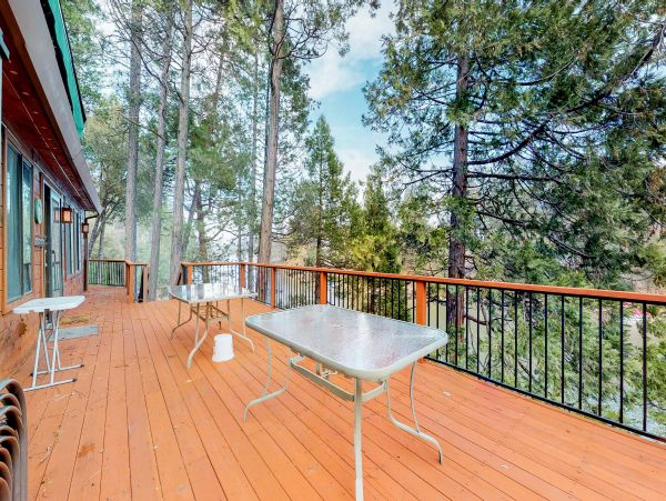 Yosemite Area Home 984651